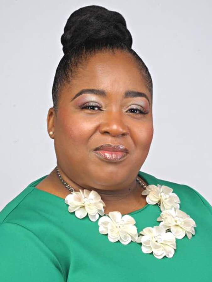 Dr Lechell Dennis